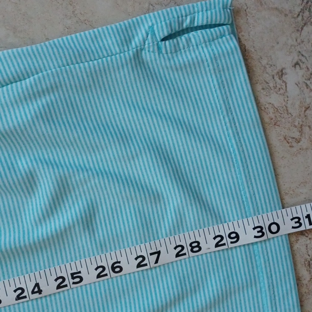 IZOD Golf Shirt - NWOT - Picture 10 of 11